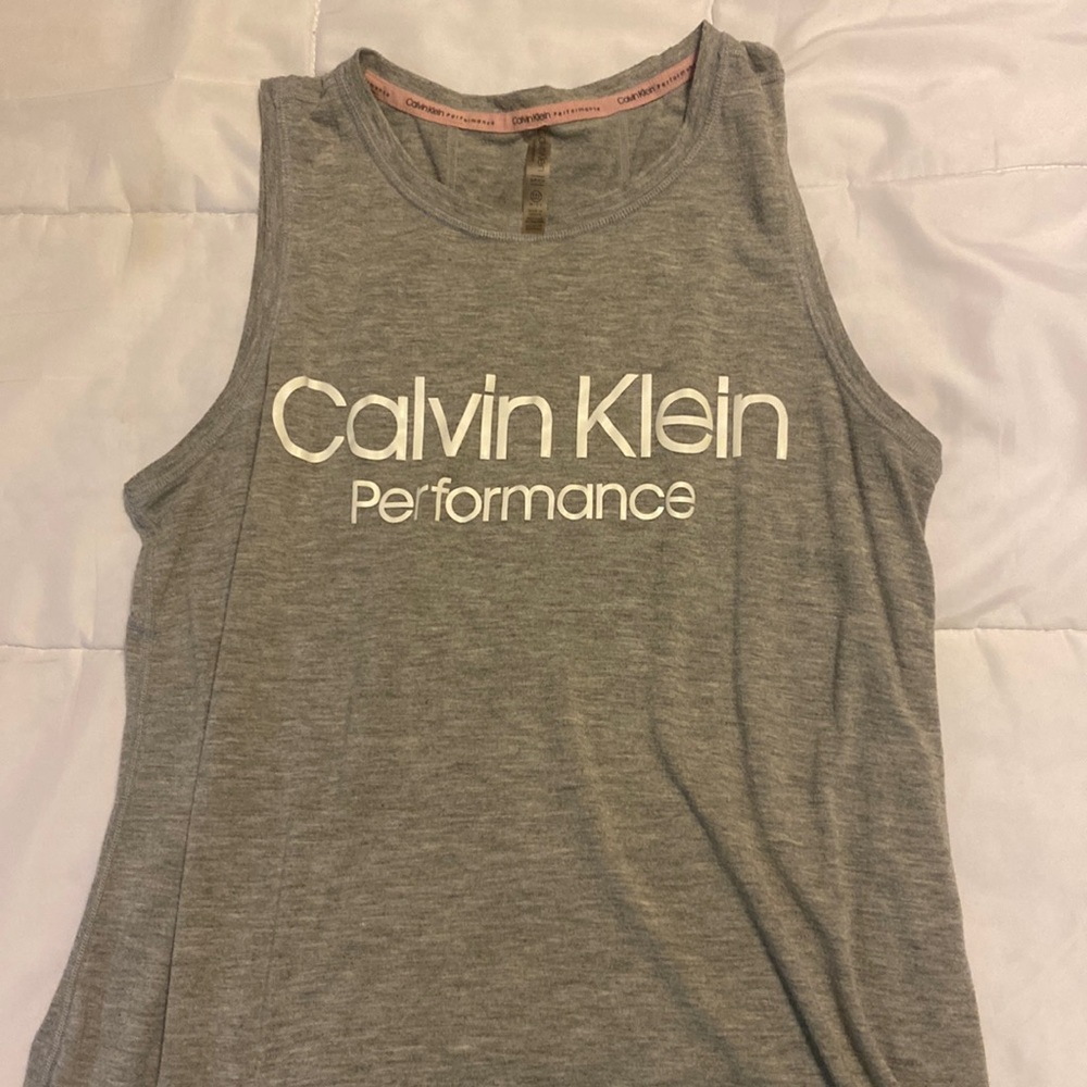 Calvin Klein Performance top Size S